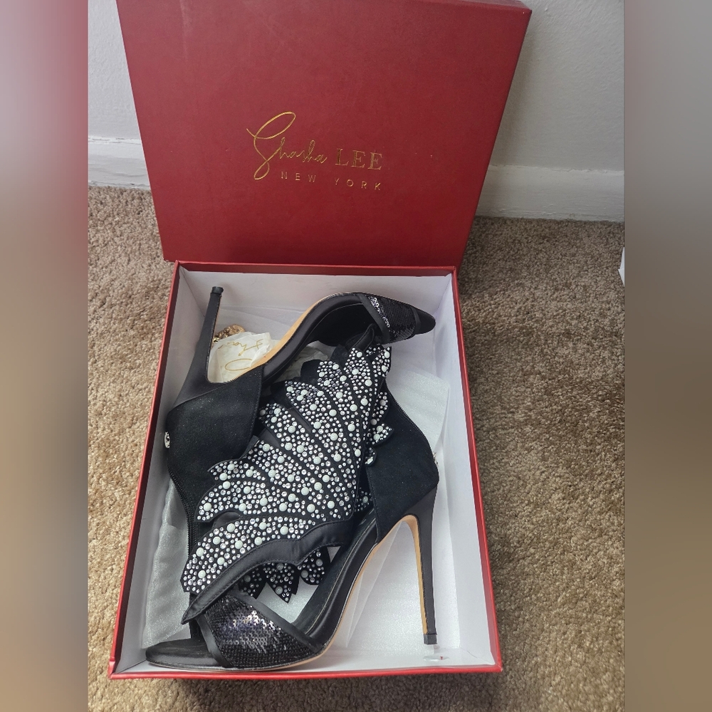 Sophia & Lee Black and Silver Heels